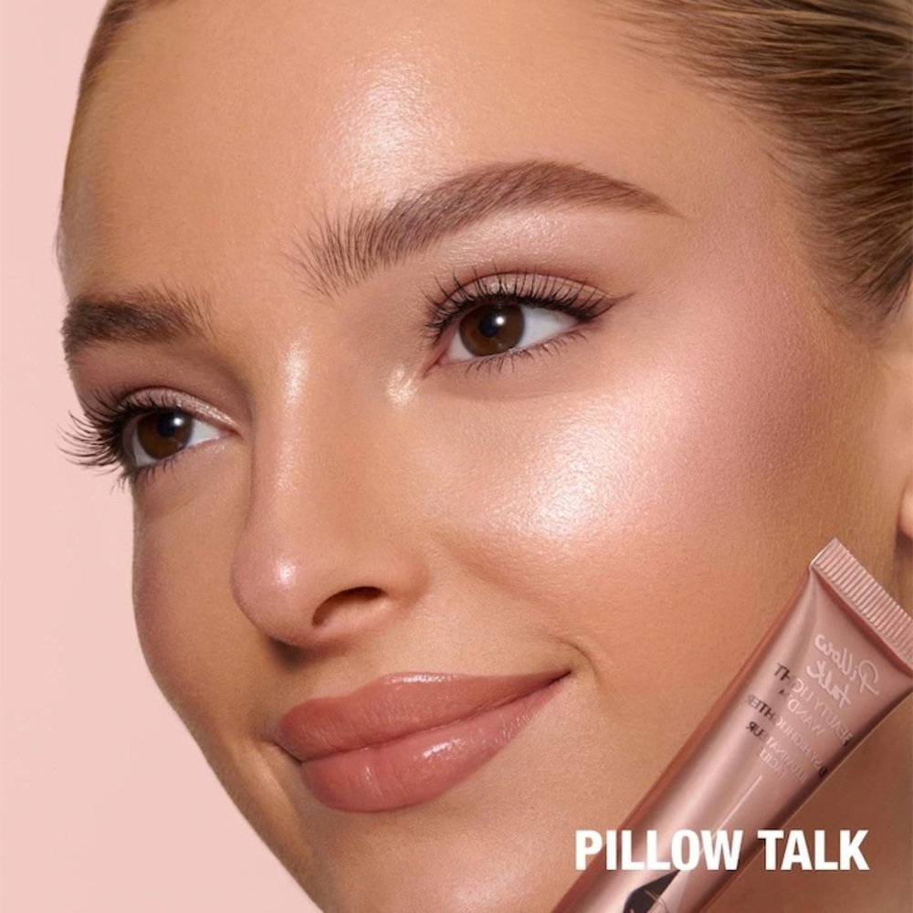 Charlotte Tilbury Beauty Light Wand  Highlighter Original Pillow Talk NIB 12ml - Picture 4 of 9